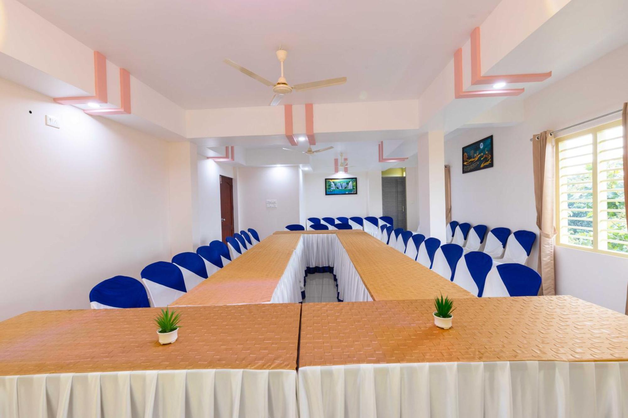 Kochi Treebo Airsuite Airport Hotel מראה חיצוני תמונה