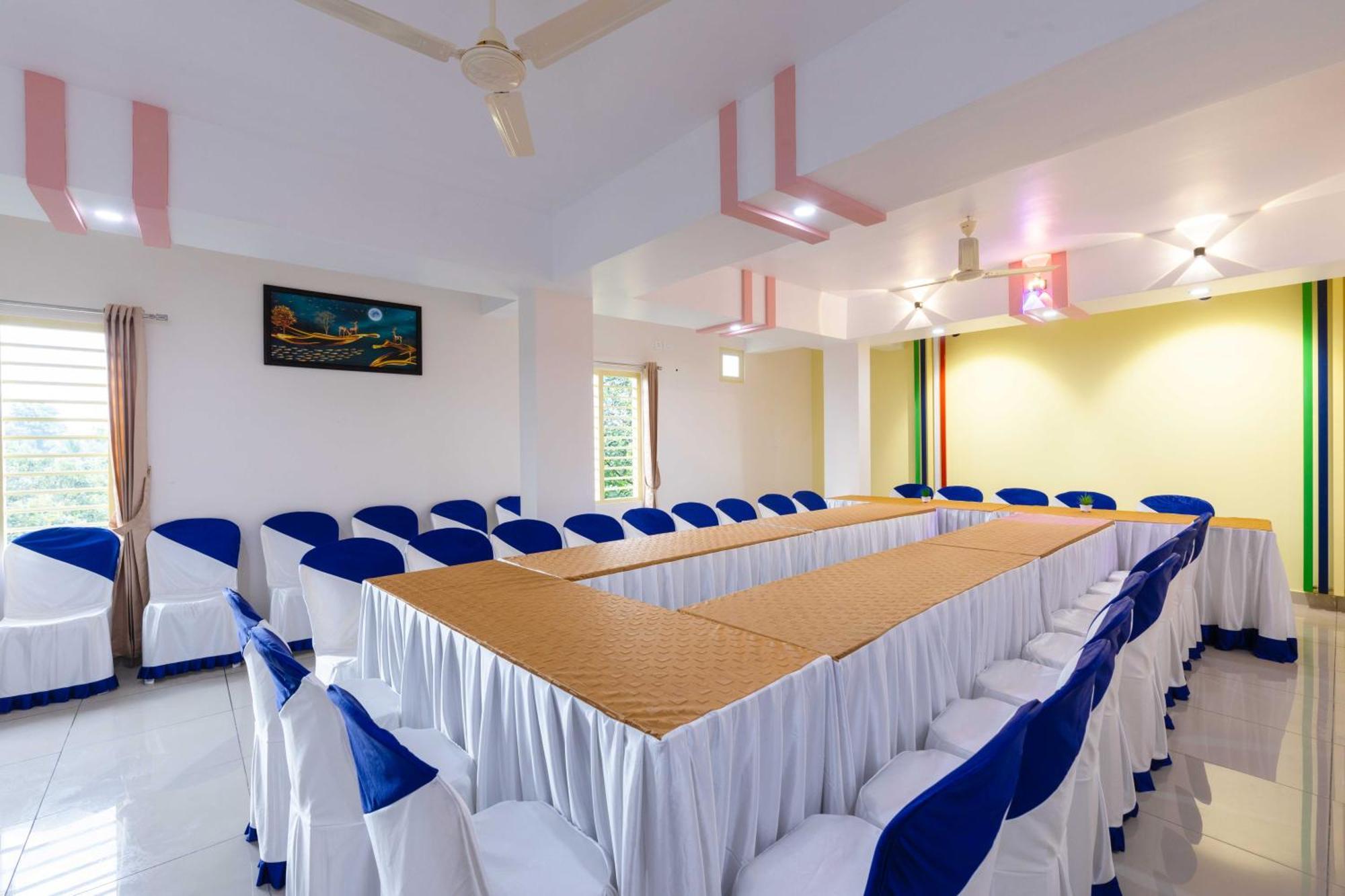 Kochi Treebo Airsuite Airport Hotel מראה חיצוני תמונה